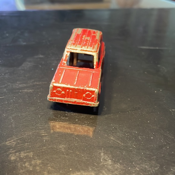 Vintage Tootsie Toy Red Panel Truck, 1:64 Die Cast, Made in Chicago, 1970s - Picture 2 of 6